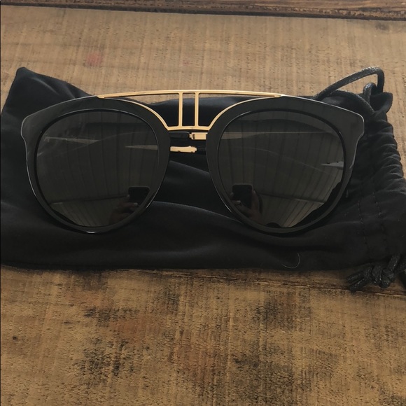 Accessories - Balmain Sunglasses